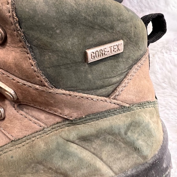 Montrail vibram gore-Tex mens boot size 11.5 - Picture 8 of 10